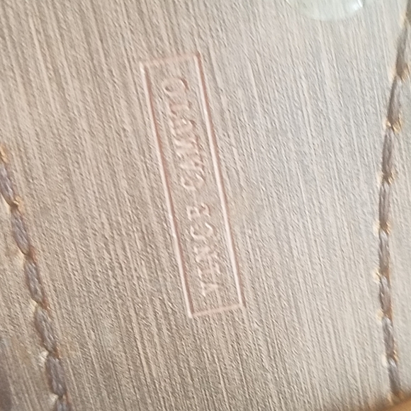 Vince Camuto leather boot size 10 - Picture 5 of 6